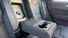 Volvo XC60 2.0 B5P Plus Dark 5dr AWD Geartronic Petrol Estate